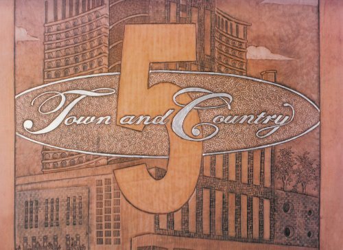 Town & Country/5