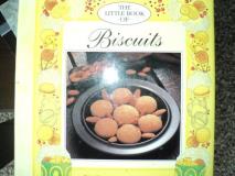 Grange Books Little Book Of Biscuits (little Recipe Book Series 