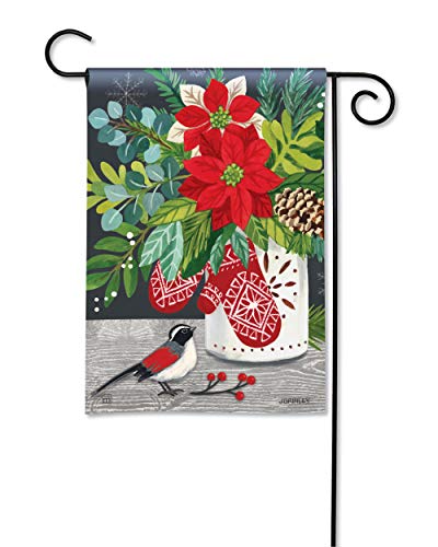 Magnet Works Scandinavian Christmas Garden Flag