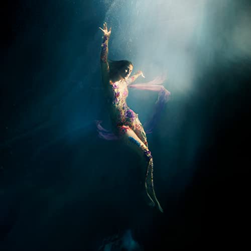 Ellie Goulding/Higher Than Heaven