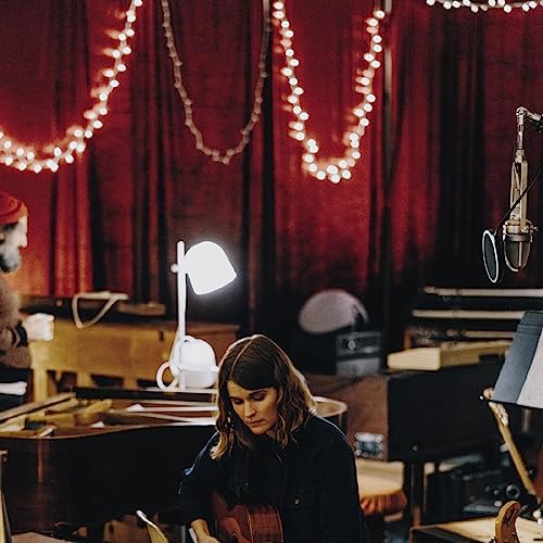 Jenny Owen Youngs/Avalanche