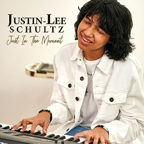 Justin Lee Schultz/Just In The Moment