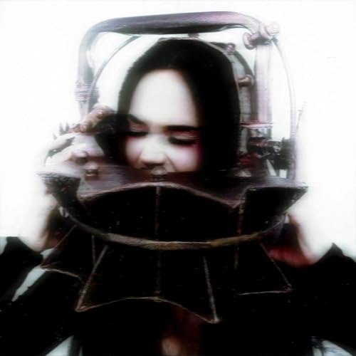 Maggie Lindemann/HEADSPLIT