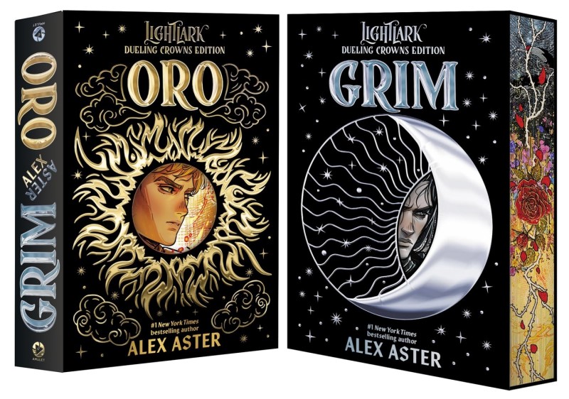 Alex Aster/Grim and Oro@ Dueling Crowns Edition (a Lightlark Saga Deluxe C