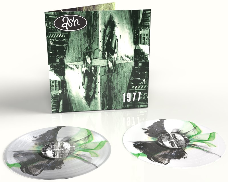 Ash/1977 (Green/Black Vinyl)@30th Anniversary Edition@2LP