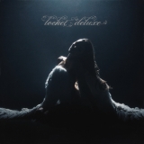 Madison Beer/locket deluxe