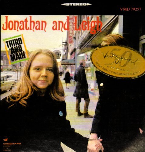 Jonathan & Leigh/Third & Main@Import-Ita