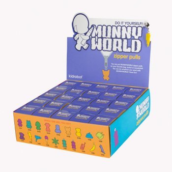 Munnyworld/Zipper Pull V2