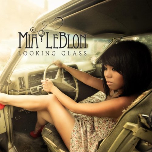 Mia Leblon/Looking Glass