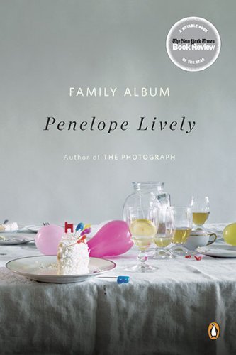 Penelope Lively/Family Album