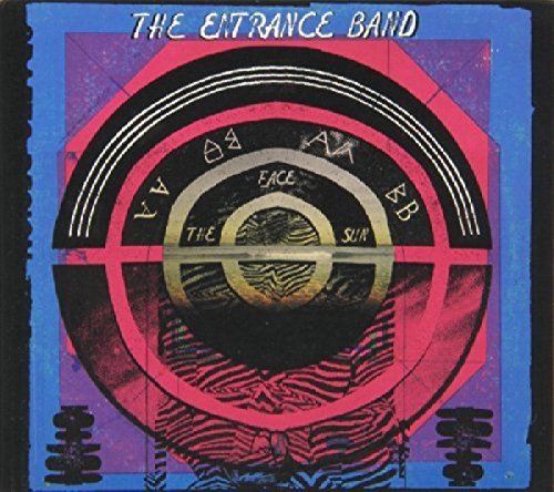 Entrance Band/Face The Sun