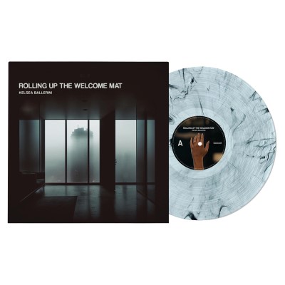 Kelsea Ballerini/Rolling Up The Welcome Mat EP (Clear Smoke Vinyl)