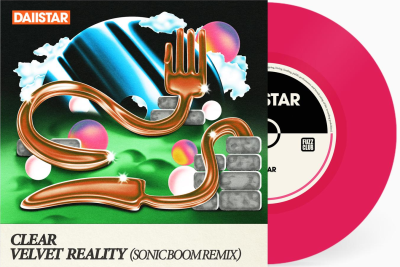DAIISTAR/Clear (Neon Pink Vinyl)