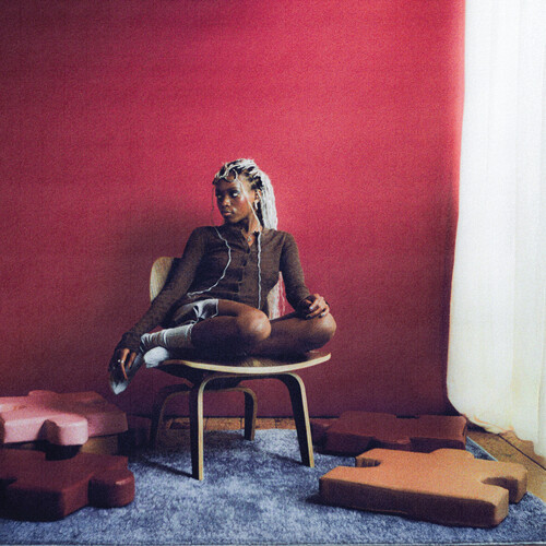 Hannah Jadagu/Describe