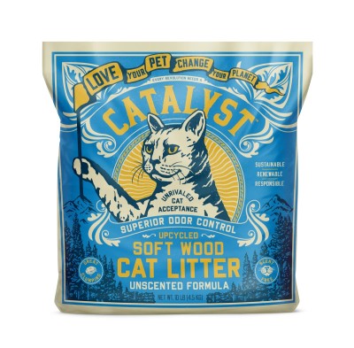 Catalyst - Lightweight Upcycled Soft Wood Cat Litter - Natural Odor Control & Low Dust Clumping Performance - Unscented