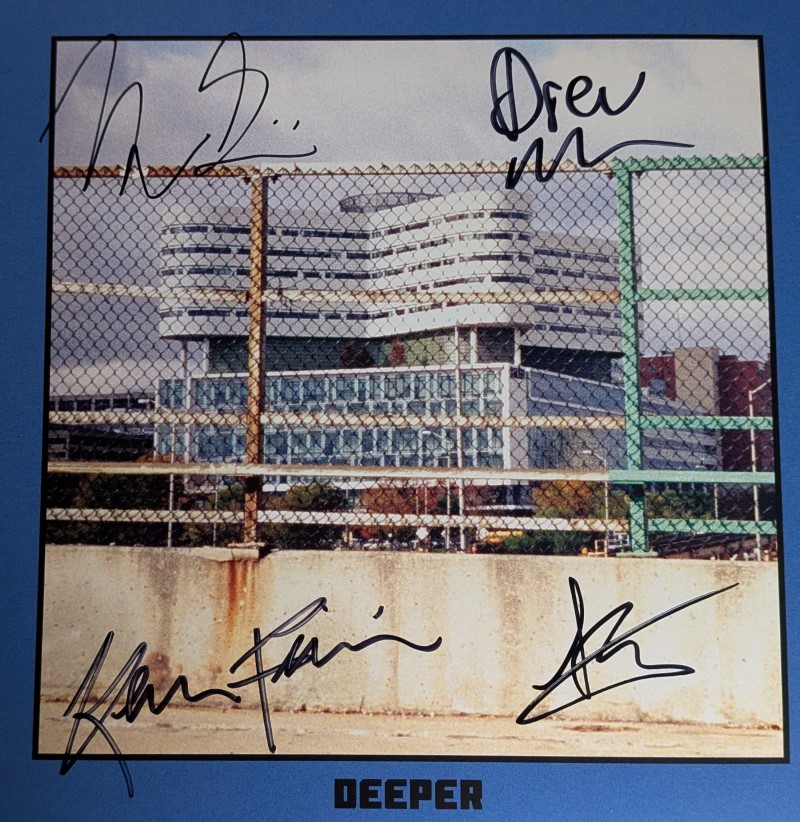 *SIGNED* Deeper/Run b/w Bennington@Color Vinyl
