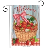Briarwood Lane Strawberries Garden Flag
