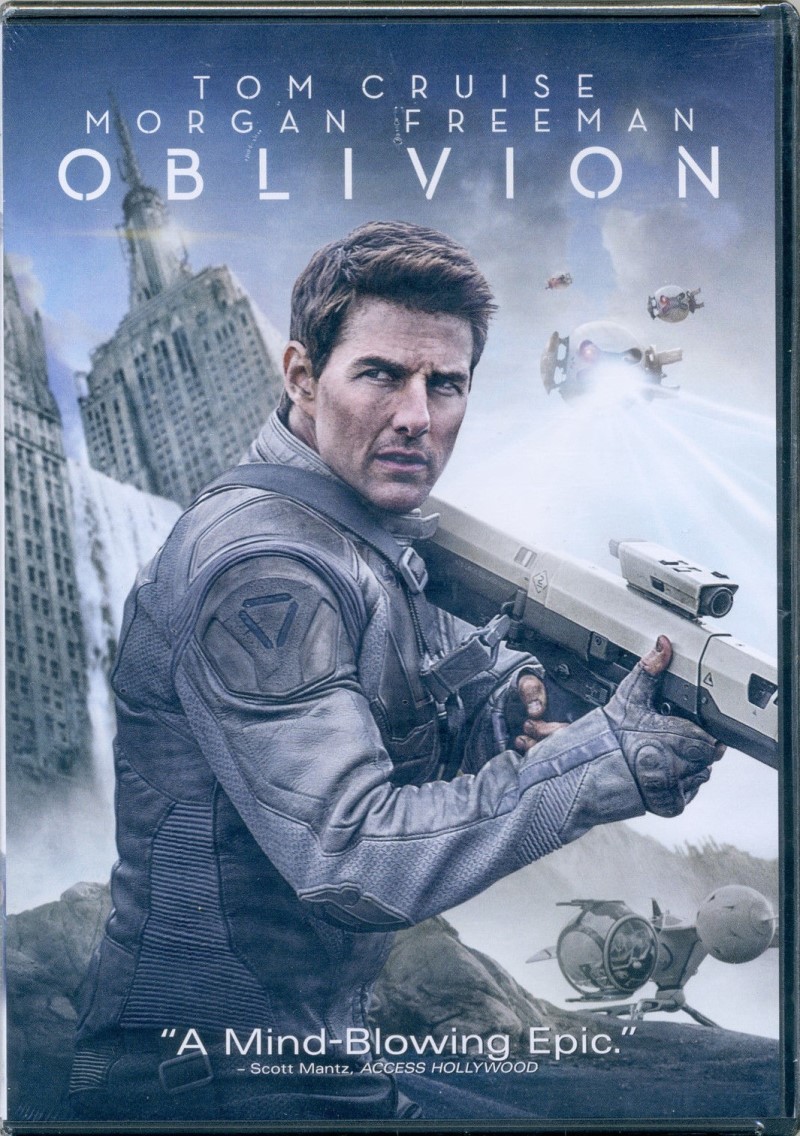 Oblivion (2013)/Tom Cruise, Morgan Freeman, and Olga Kurylenko@PG-13@DVD