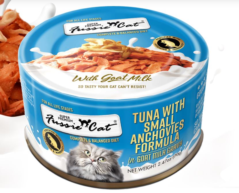 Fussie Cat Premium Food-Tuna & Small Anchovies in Goat Milk Gravy